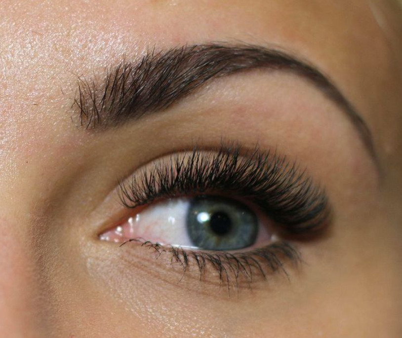 Extension de Cils Volume Russe